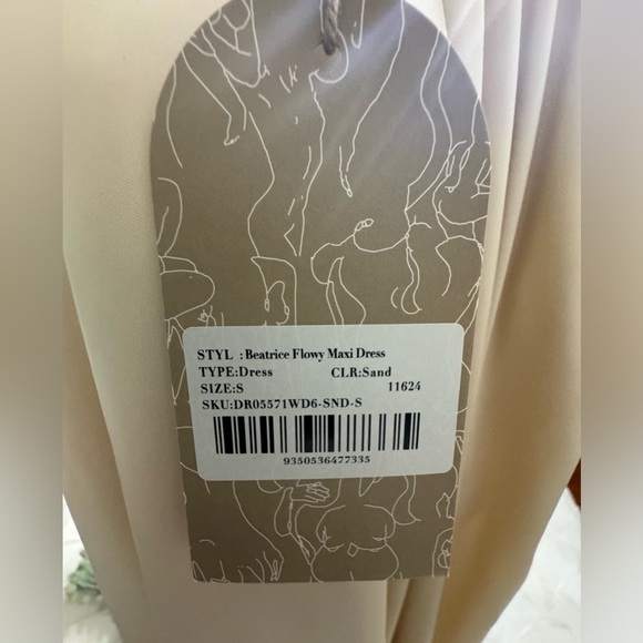 Beatrice Flowy Maxi Dress - Sand - MESHKI - Picture 3 of 5